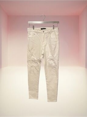 Women’s AMIRI White Distressed Denim Jeans Size 32